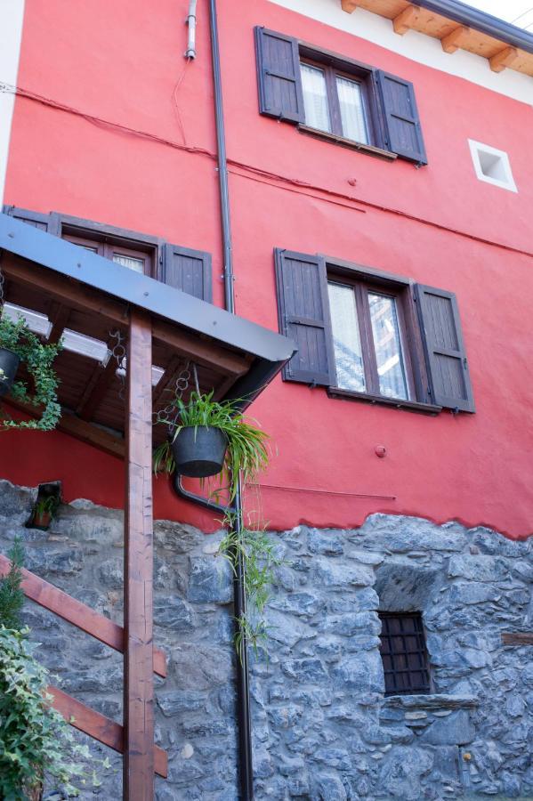 B&B Il Pettirosso Malonno Екстериор снимка