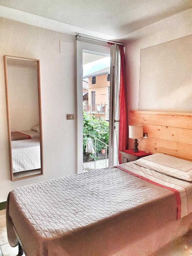 B&B Il Pettirosso Malonno Екстериор снимка