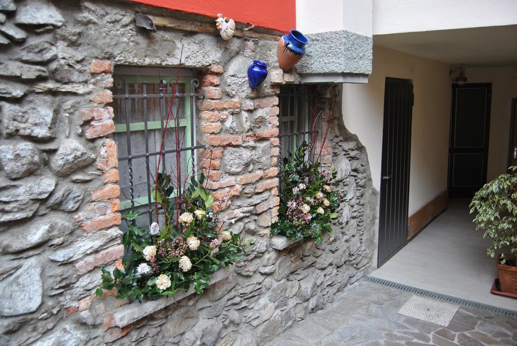 B&B Il Pettirosso Malonno Екстериор снимка