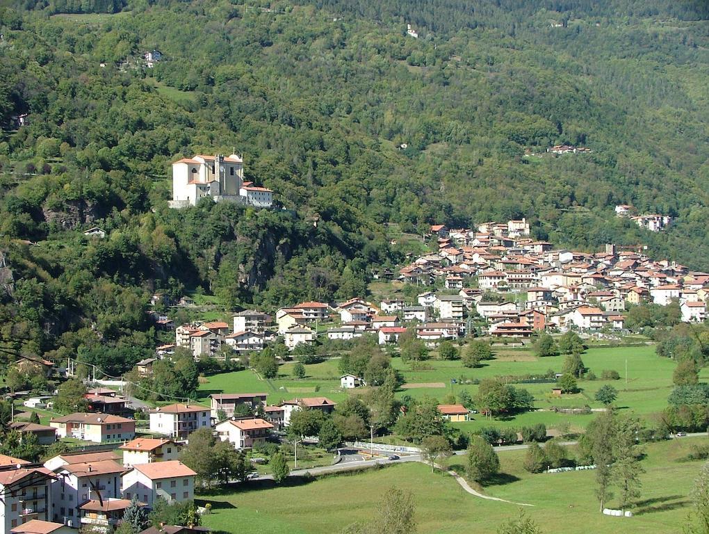 B&B Il Pettirosso Malonno Екстериор снимка